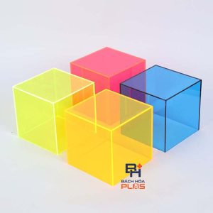 Khối Hộp Mica Trưng Bày